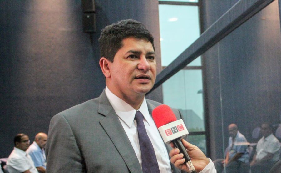 Garcia - União “Parintins ainda não teve essa bênção de um pastor; tem muito trabalho em Brasília”