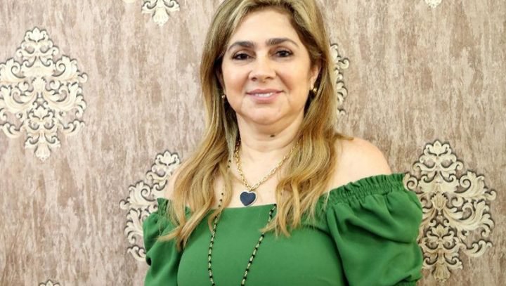 Prefeitura de Manaus realiza posse de Dulce Almeida na Semed