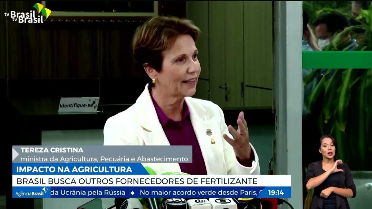 Putin manda parar exportação de fertilizantes para agricultura