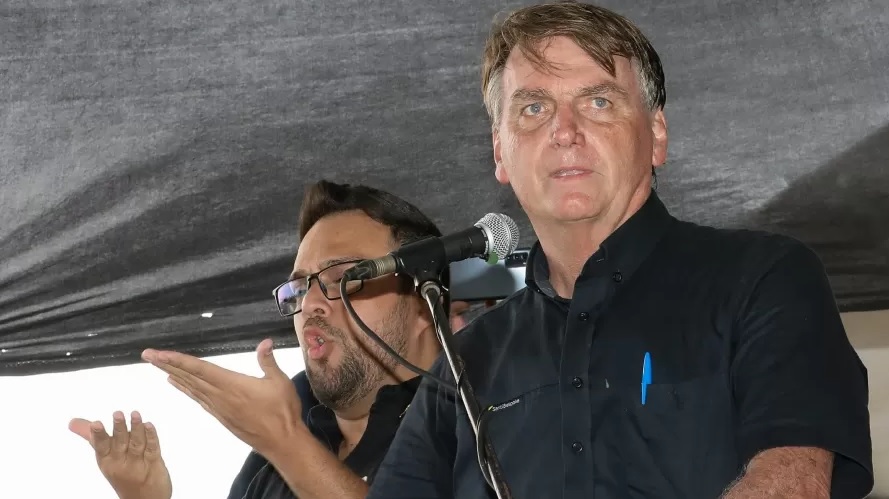 Bolsonaro diz que acordo do WhatsApp com TSE não será cumprido