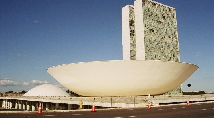 reforma, gabinetes, deputados, milhoes
