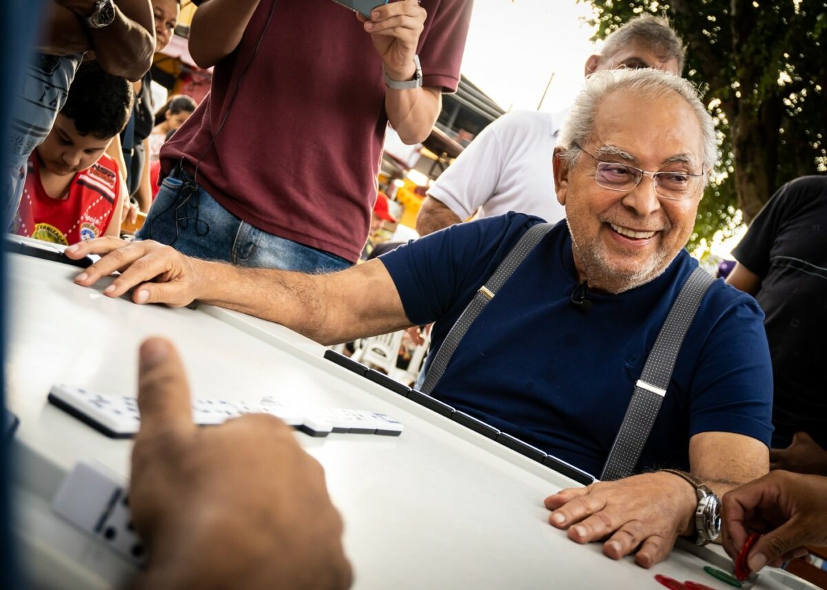 Prefeitos de Braga tentam convencer Amazonino a desistir de candidatura