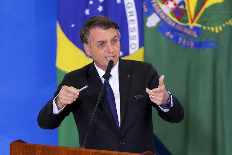 Site diz por que traição de Bolsonaro à ZFM vai durar 120 dias, e não 30