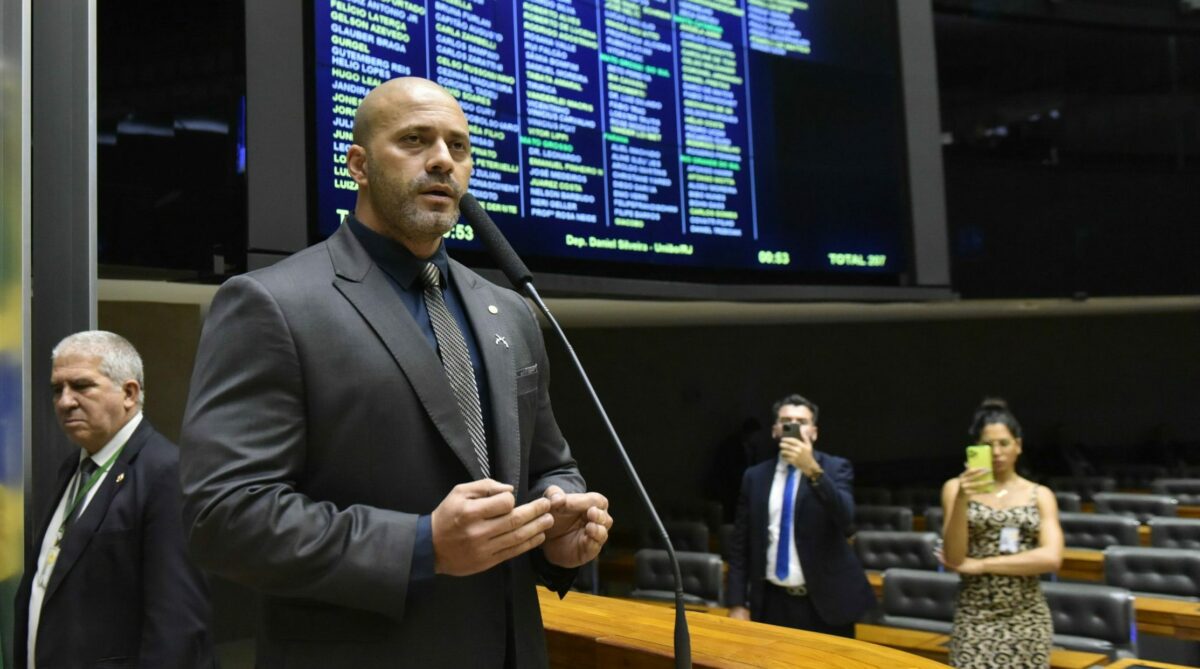 juiz, 72, horas, governo, perdao, silveira