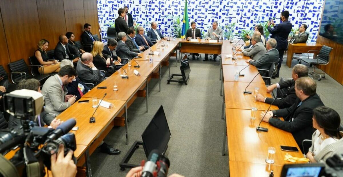 lider, bolsonaro, dialogar, zfm