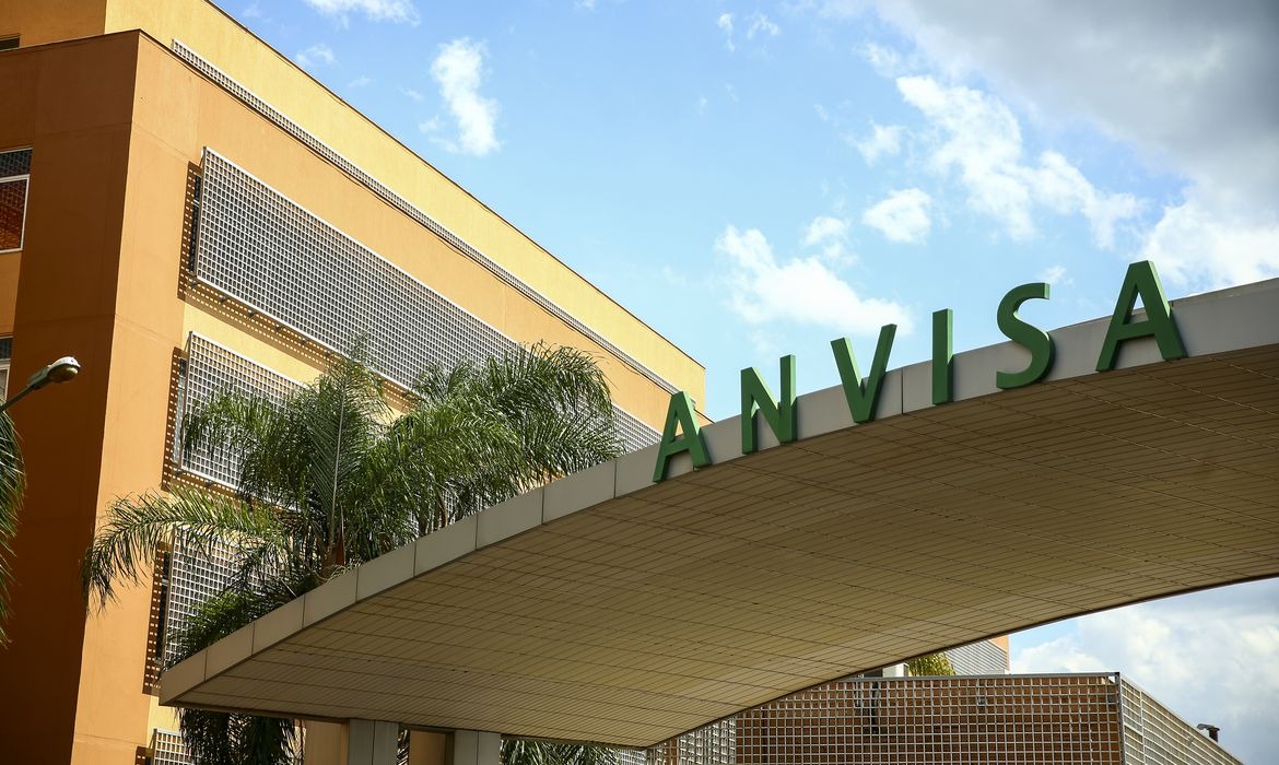 Fique ligado! Anvisa barra canela com pelo de rato e inseto