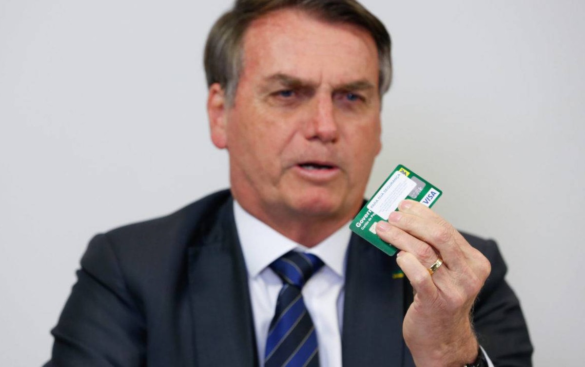 Bolsonaro gasta mais a cada ano, mas com dinheiro pรบblico