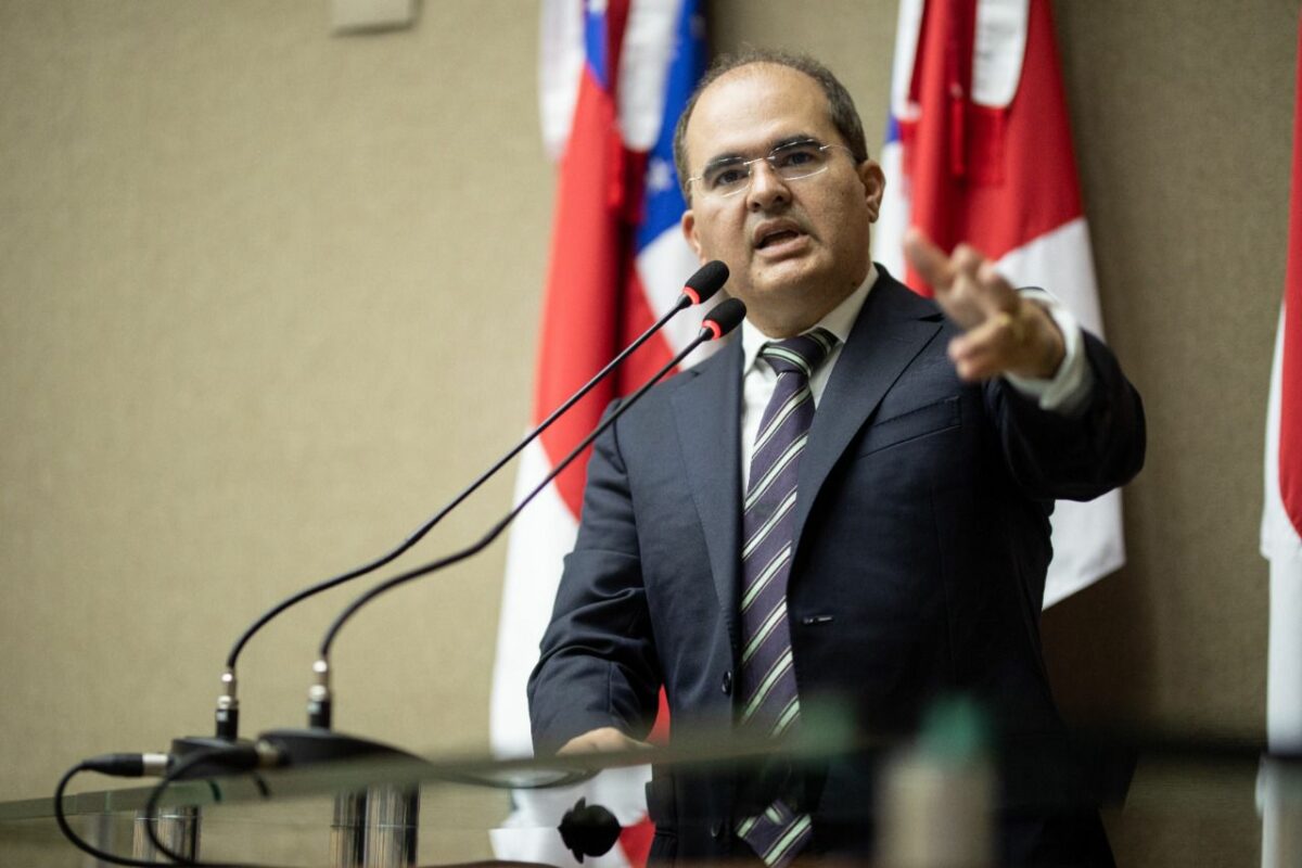 Presidente do PT-Manaus quer Nicolau com palanque de Lula no AM