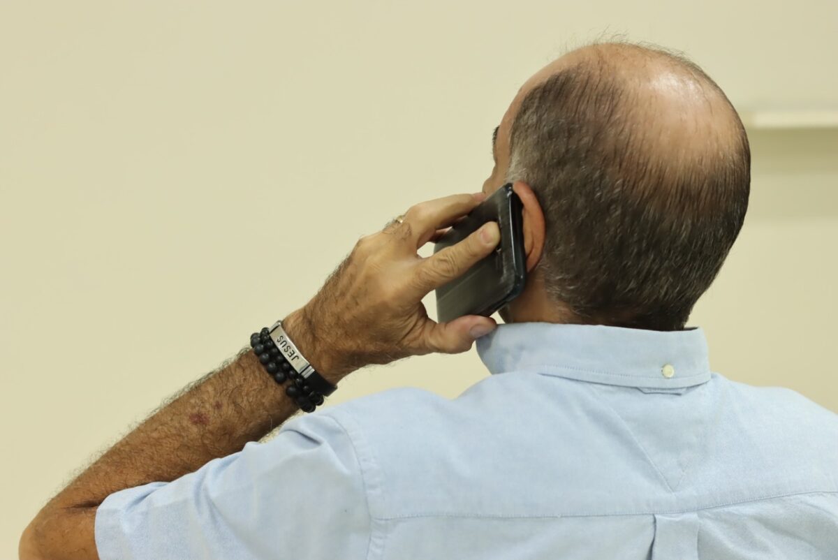 Empréstimo a aposentados e pensionistas por telefone proibido no AM