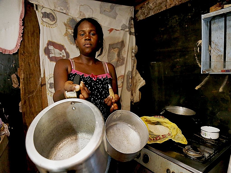País de Bolsonaro: 33 milhões com fome e 63 milhões que ganham nem R$ 500