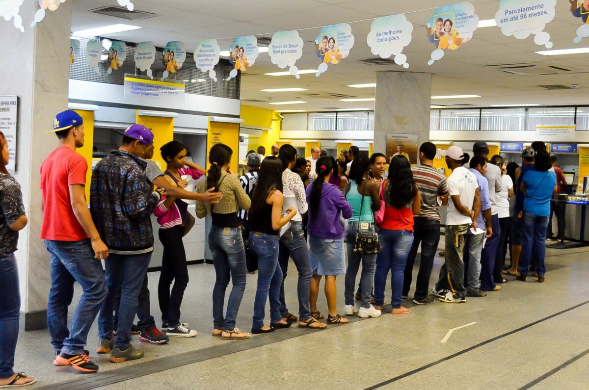 Lei das filas do AM vira referência jurídica no Brasil