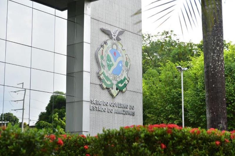 Servidores cumprem atos proibidos pela Lei Eleitoral antes das Eleições