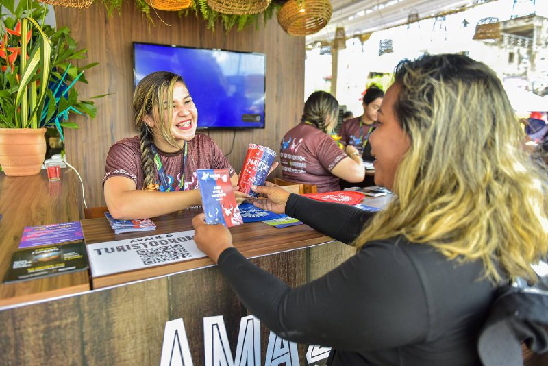 Amazonastur divulga recorde de 111 mil turistas no festival de Parintins