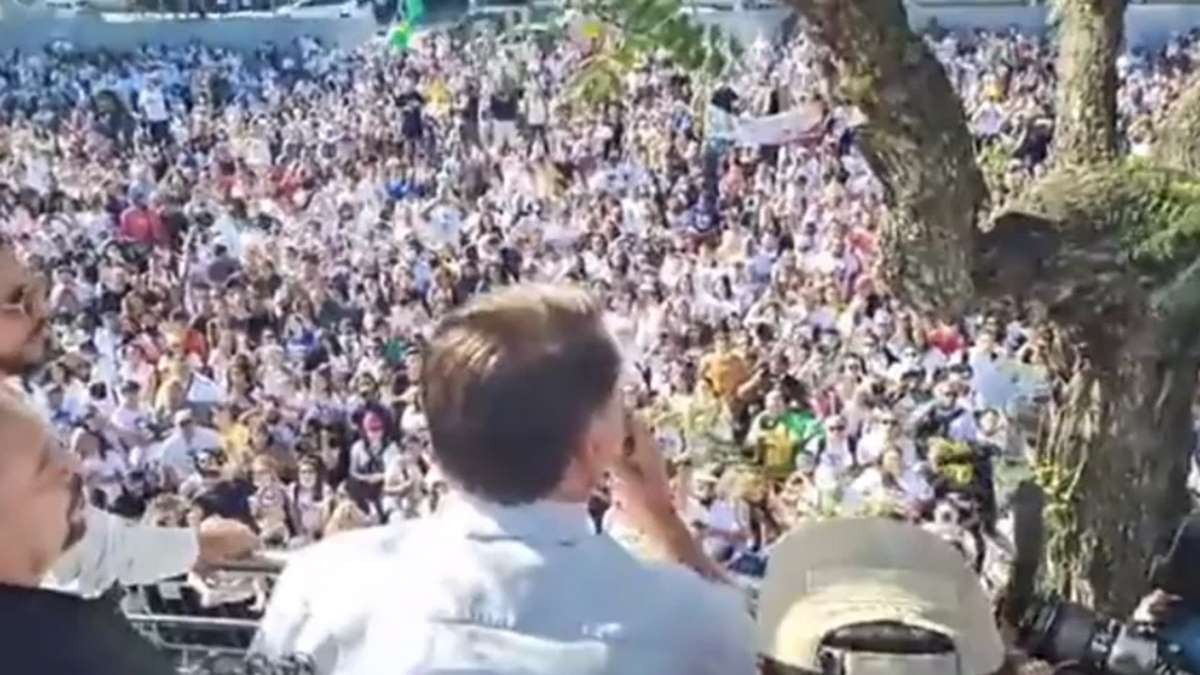 bolsonaro, dores, socialismo, brasil