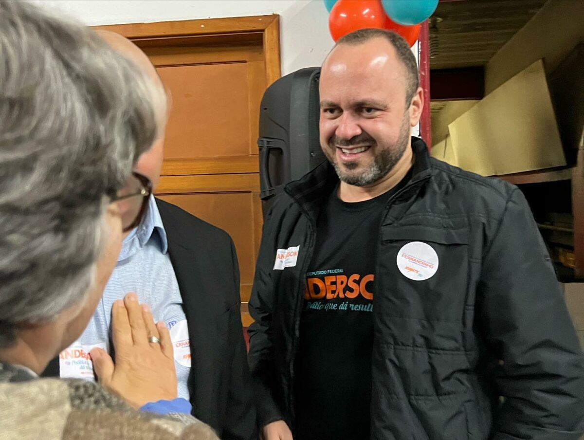Dirigente do Avante teve tratamento vip em festa de Lula