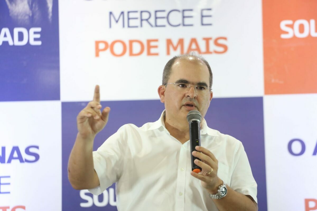 Com Braga na geladeira, Nicolau cresce a palanque de Lula no AM