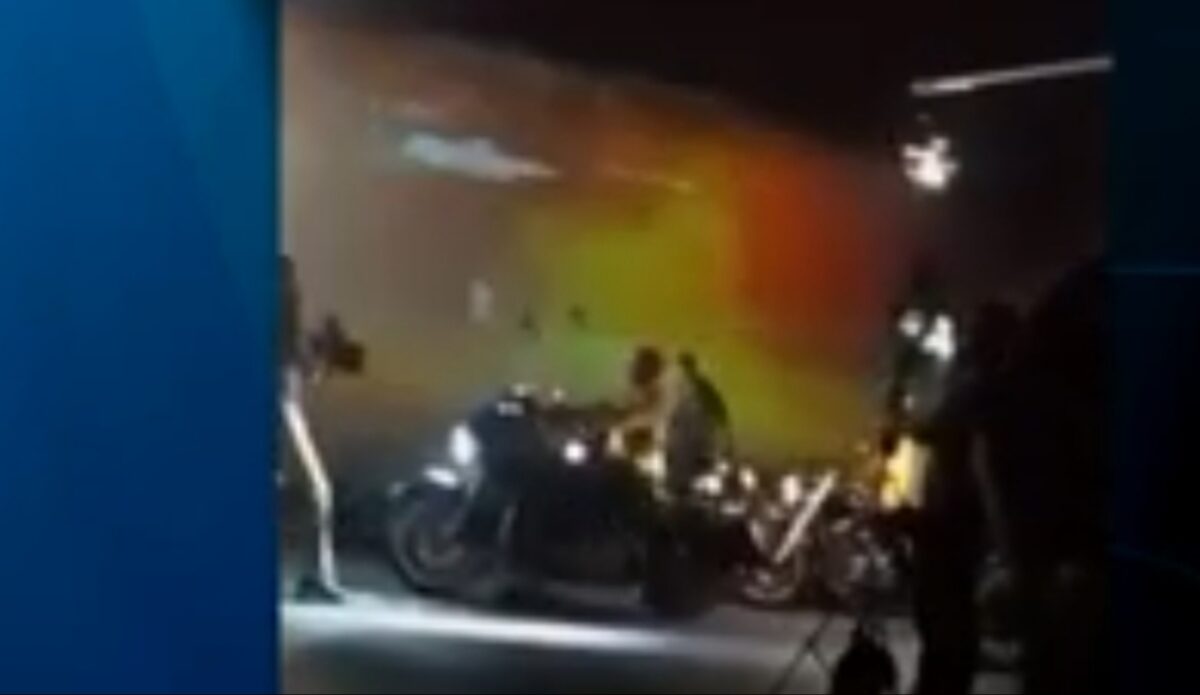 Vídeo que simula morte de Bolsonaro em atentado 'choca' ministro
