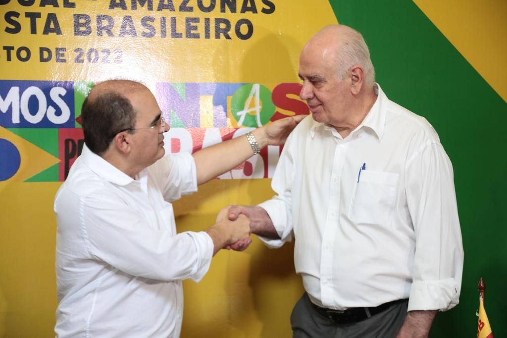 Ricardo Nicolau e Serafim Corrêa