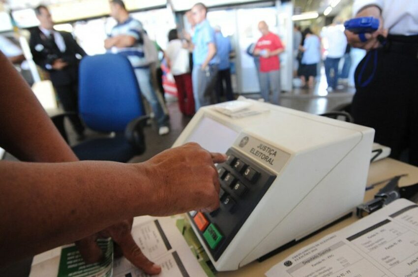 De cada 10 eleitores, 6 já têm seu senador. Indecisos são mais no Norte