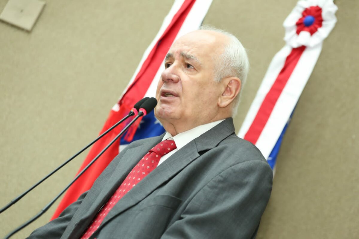 Deputado sugere à Seduc divulgar quanto pagou de Fundef