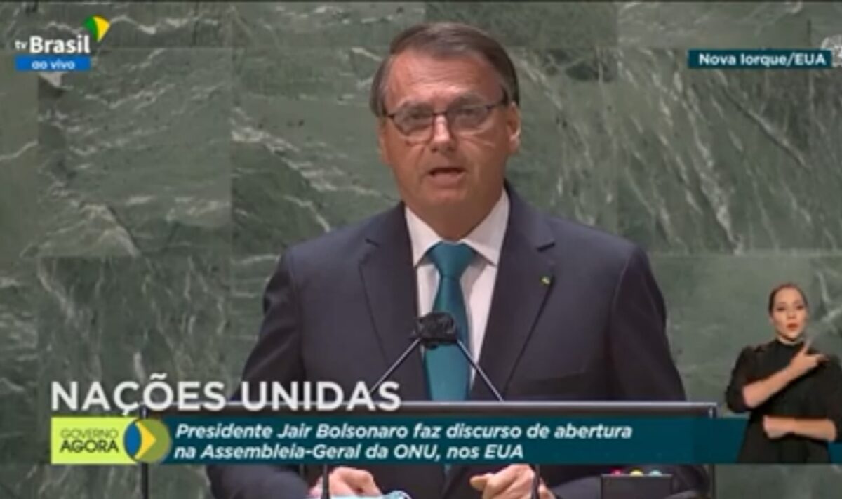 Bolsonaro ataca petistas na ONU e diz que ‘acabou a corrupção’
