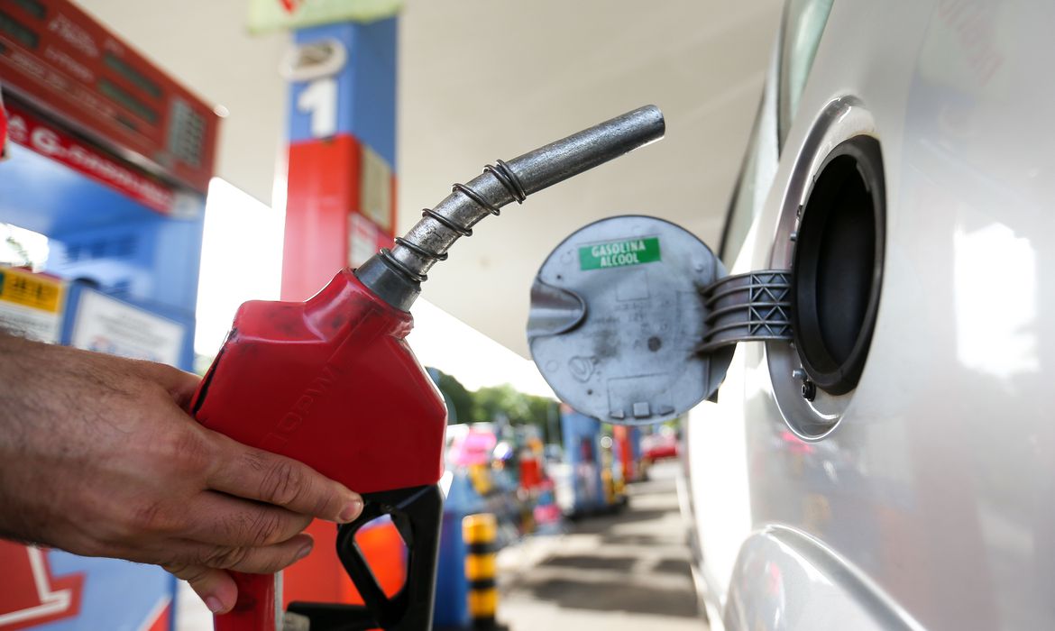 Gasolina vai baixar no AM com novo ICMS