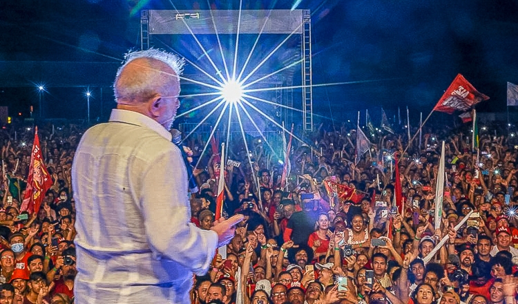 Lula diz que não se ofende quando Bolsonaro o chama de presidiário