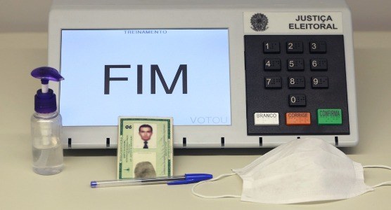 Empresas de pesquisas cobram PF e Justiça sobre investigação