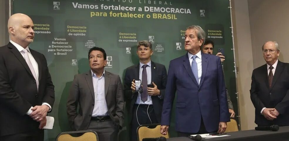 multado, milhoes, lei, pl