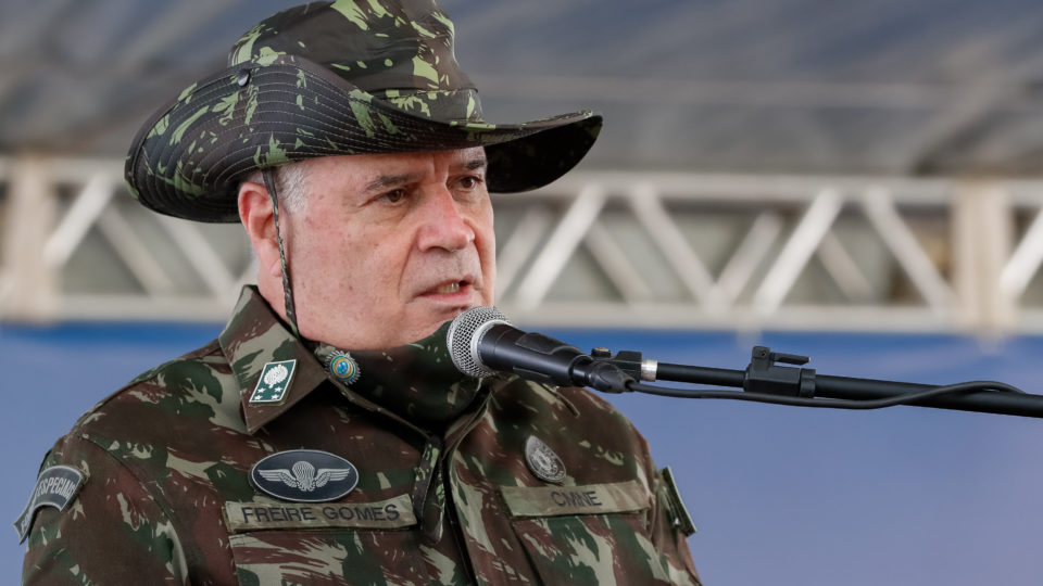 Mensagem do Exército decepciona golpistas bolsonaristas