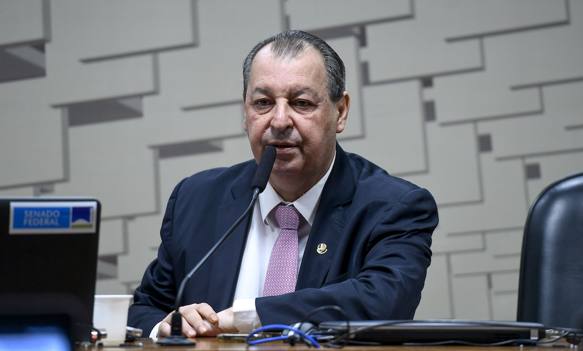 Arcabouço fiscal: Aziz diz que Fundeb não vai ser prejudicado