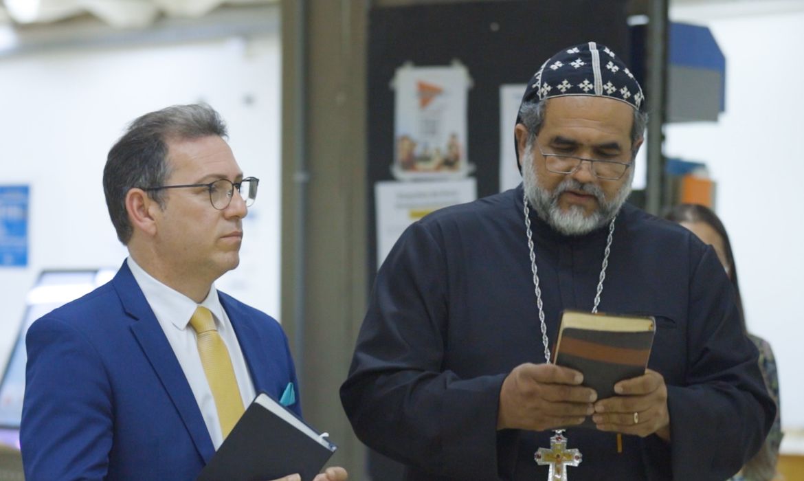 Cancelado: bolsonarista padre Kelmon é expulso da igreja ortodoxa