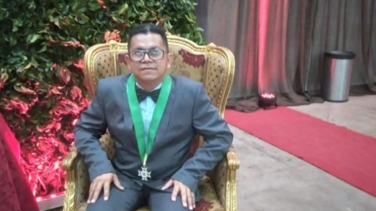 Professor premiado de Parintins vai virar imortal de academia no AM