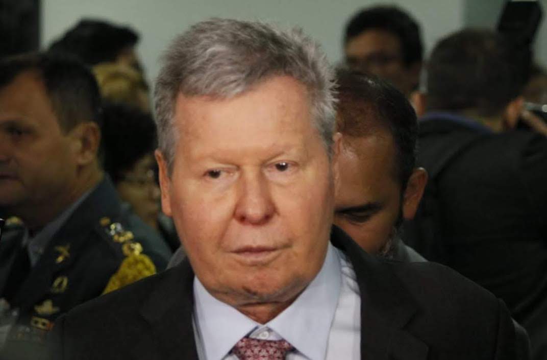 Arthur Neto no Twitter