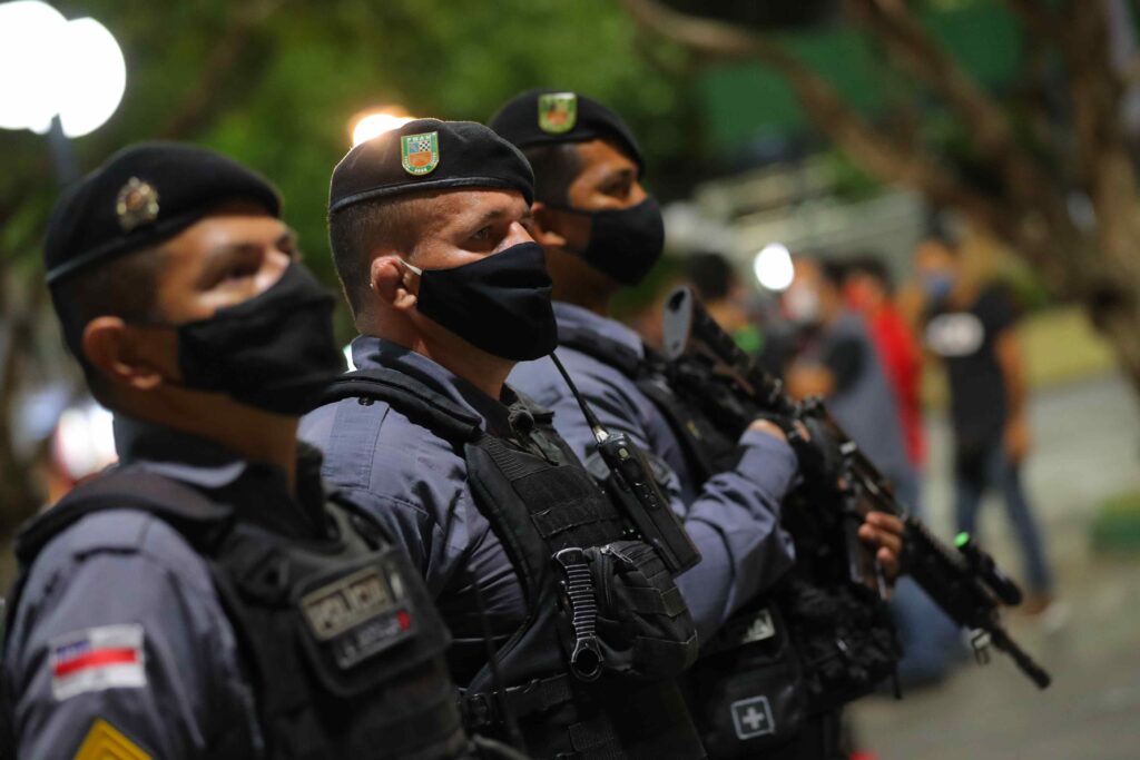 No interior do AM, crianças e irmão de vereador são reféns em assalto