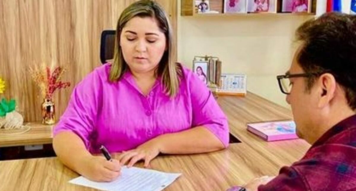 Primeiro ato de prefeita no AM paga R$ 3,3 milhões por palco de festa