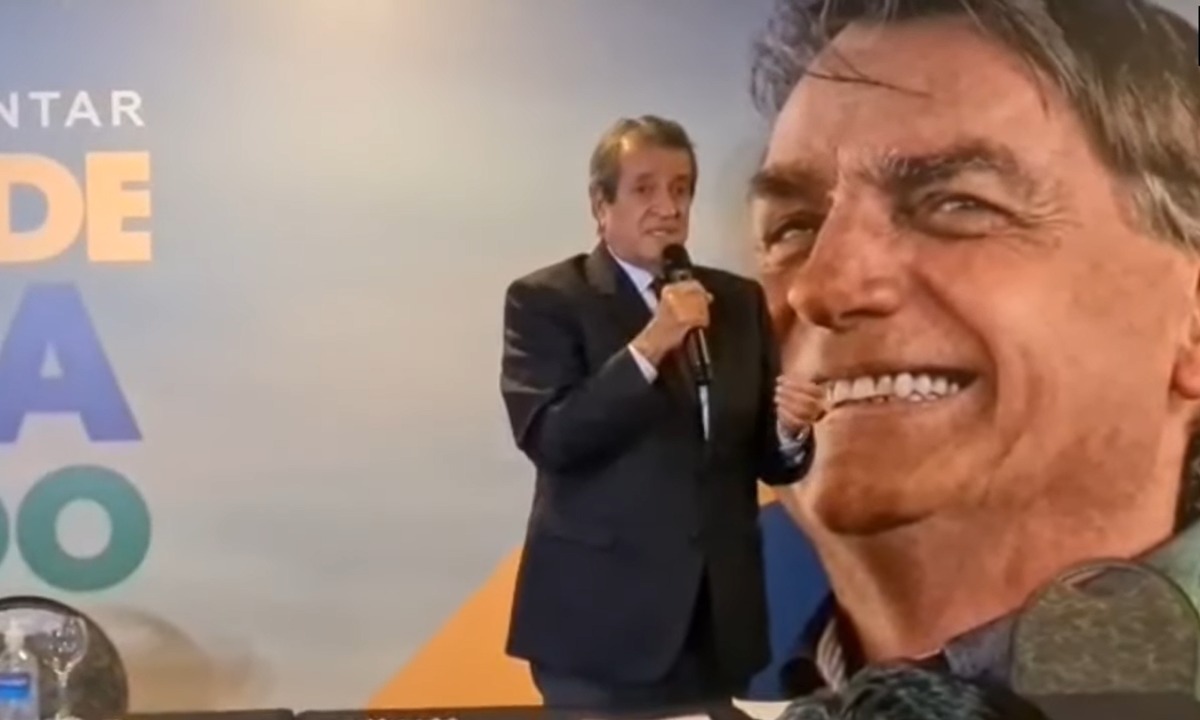 Chefe do PL diz que Bolsonaro deve voltar ao Brasil em abril