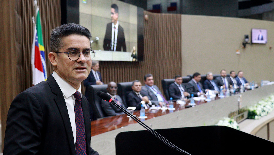 David Almeida posse de Caio André