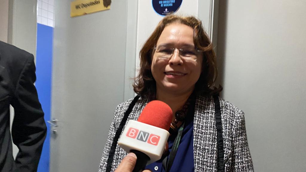 Servidora se despede do comando da Suframa, em nota