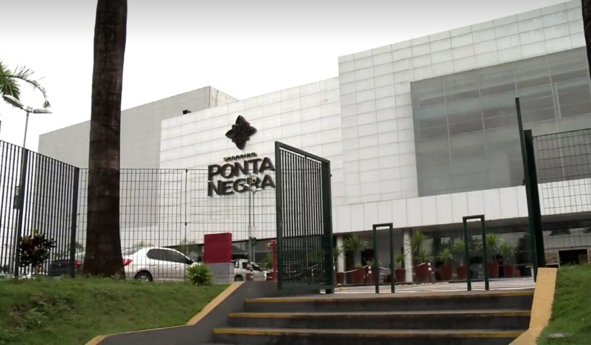 Shopping: mulher de empresário da ZFM é sequestrada e fotografada nua