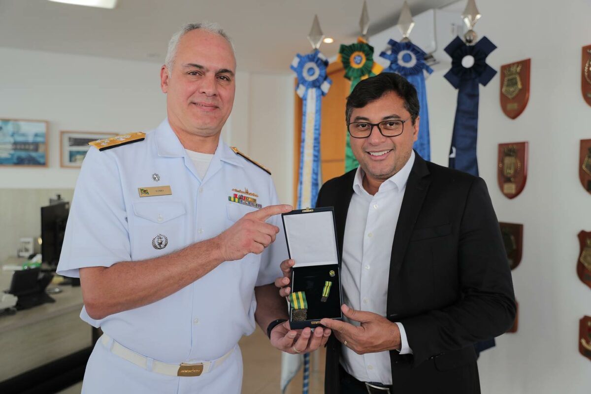 Wilson Lima honraria da Marinha
