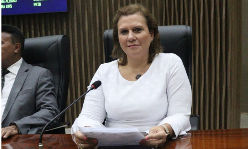 Yonara Lins é prefeita de Manaus