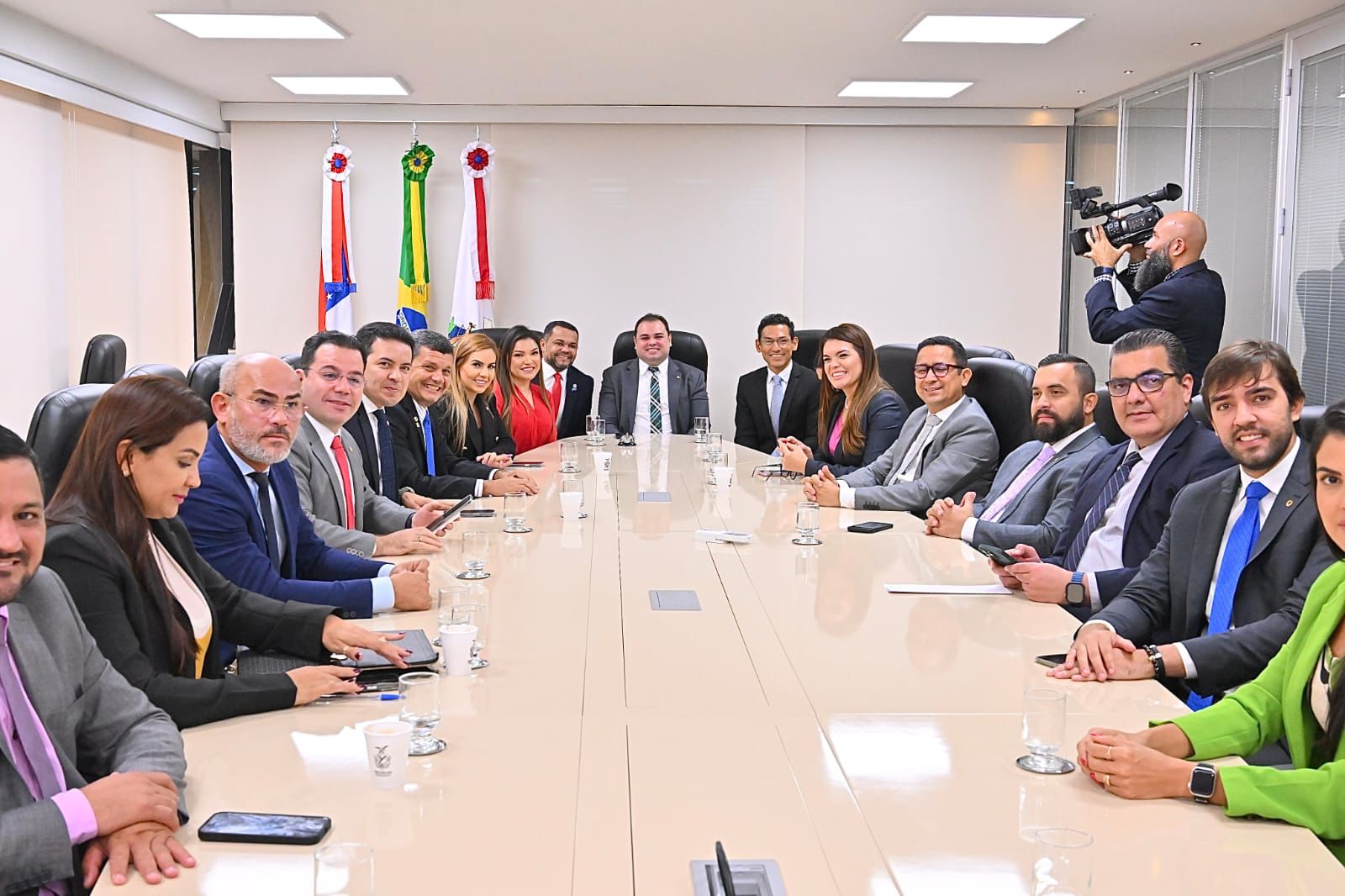 Deputados de Roraima no Amazonas