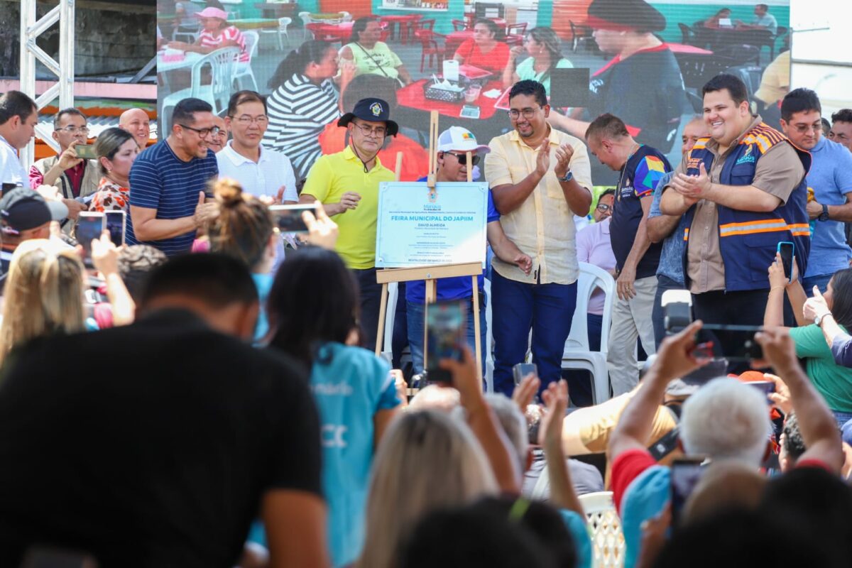 David Almeida faz elogios a Wilson Lima em inauguração de feira
