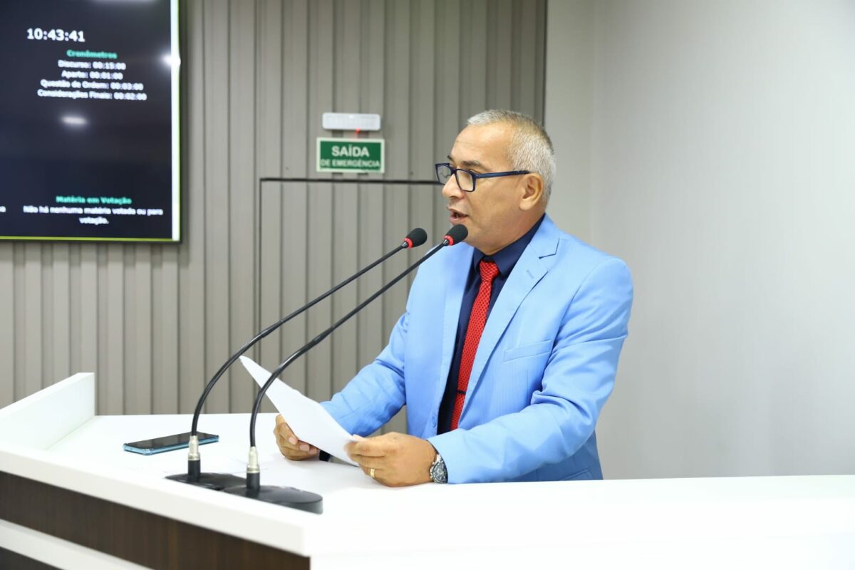 Vereador faz campanha contra vacinação de covid