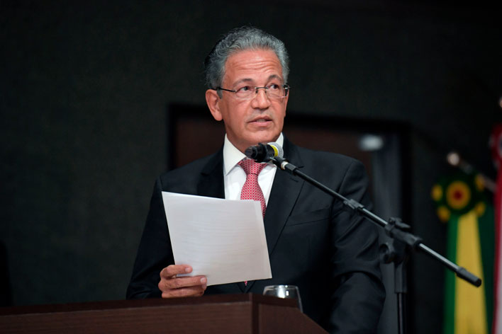 Guerra de facções faz ministro do STJ cancelar a agenda no AM