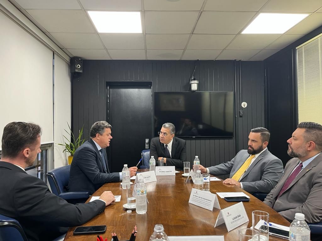George Lins debate relações econômicas no Mercosul com ALE-SP
