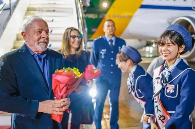No Japão, Lula participa da cúpula do G7 e encontros bilaterais