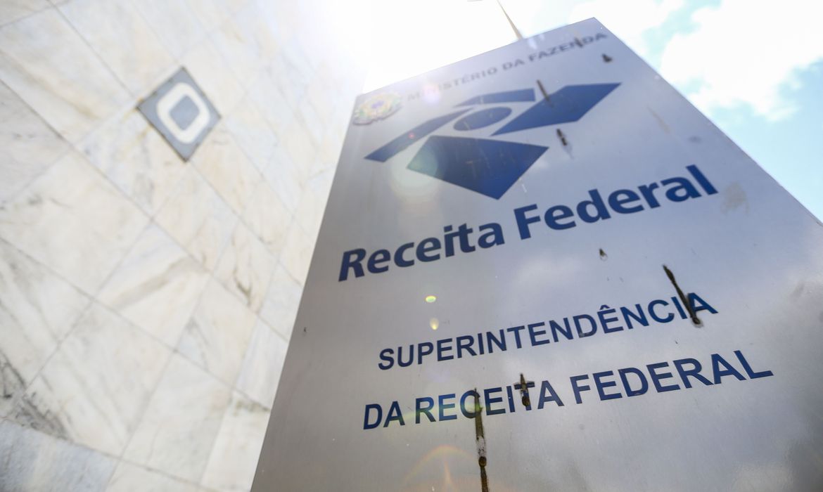 Primeiro lote de restituição do IR 2023 é pago hoje
