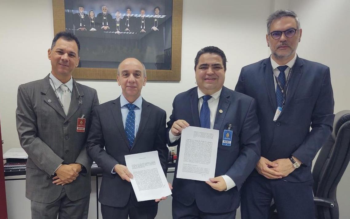Cooperação técnica Ufam e TCE-AM